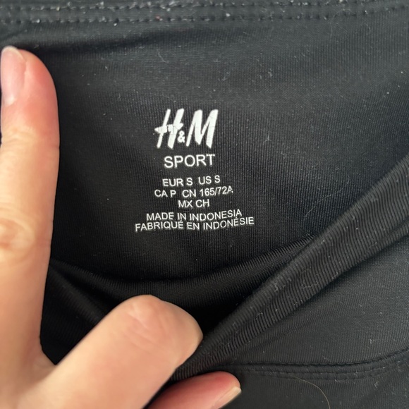 H&M Sport Black Leggings workout pants - Size S | Athleisure Activewear - Picture 4 of 8